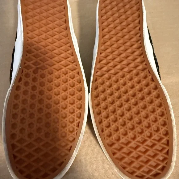 Vans Women’s or Men’s Black and White Polka Dot Slip-On Shoes - Picture 5 of 5
